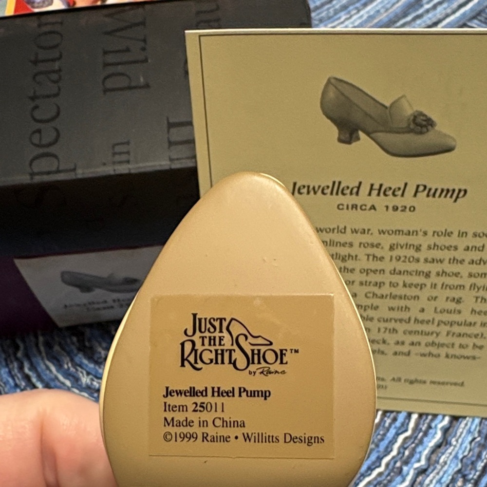 Just The Right Shoe - Purple and Cream Jeweled Heels - Picture 5 of 5